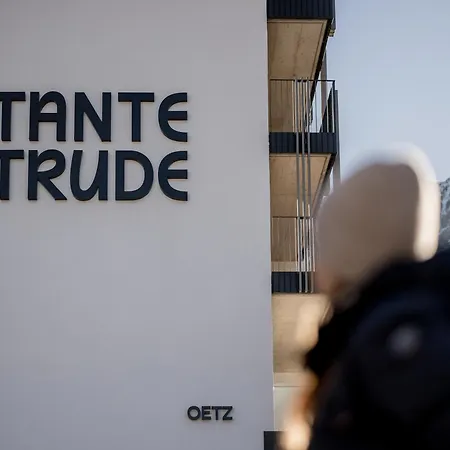 Hotel Tante Trude *