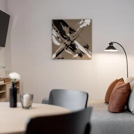 Tante Trude - & Apartments, Отель