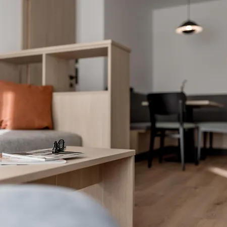 Tante Trude - & Apartments, Отель Эц