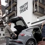Tante Trude